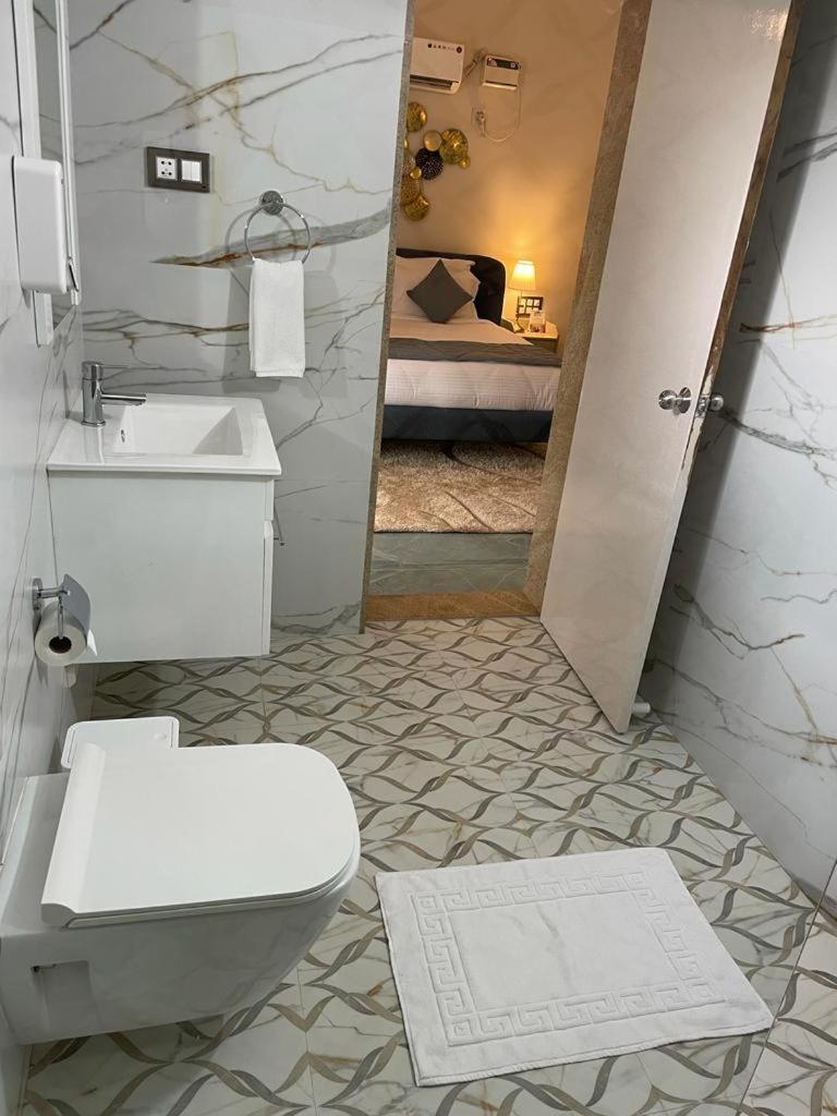 Joets Guesthouse บอกมาโล ภายนอก รูปภาพ